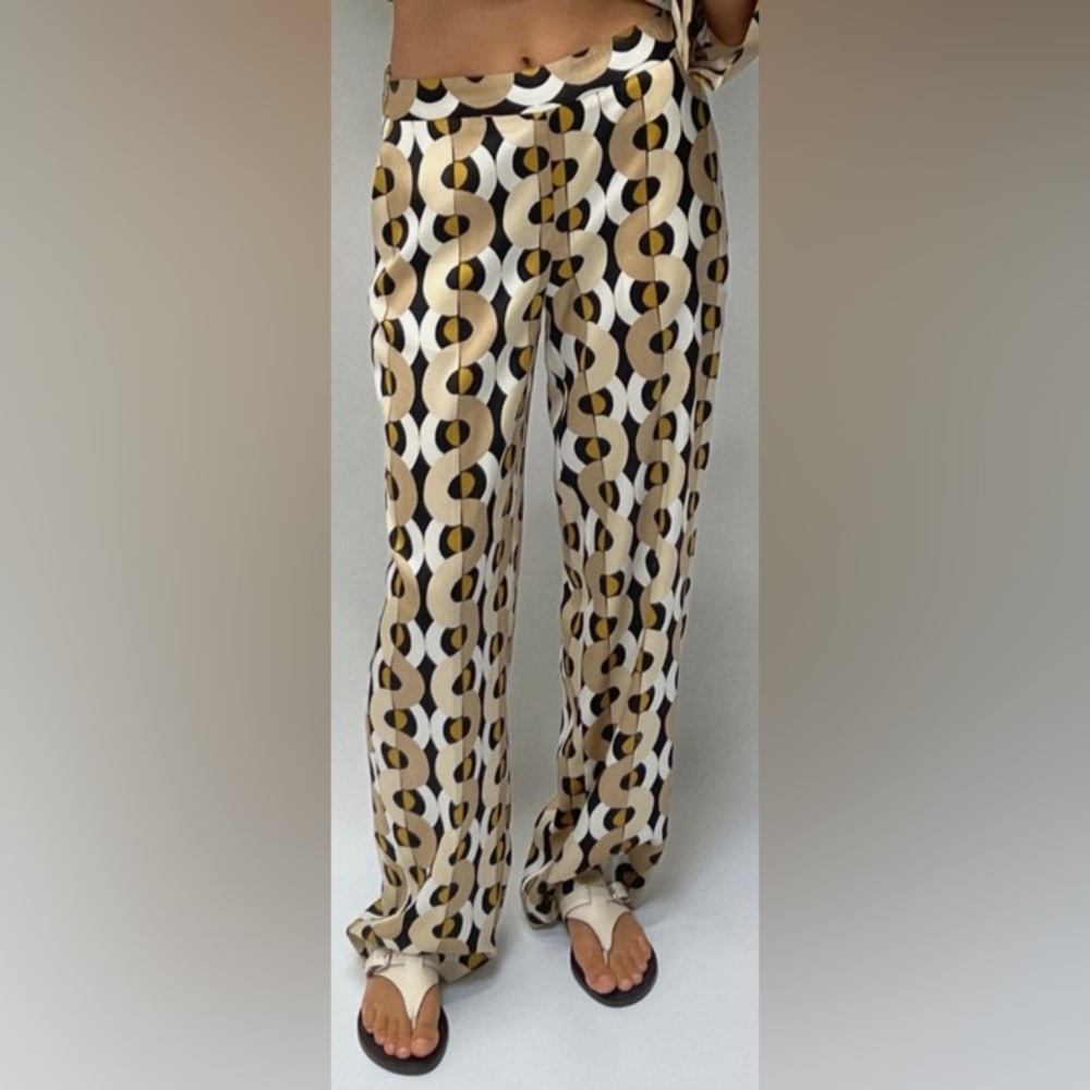Zara Satin Stylish Geometric Patterned Women's Pants/ Size Medium